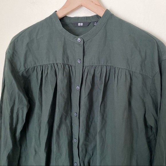*SOLD* UNIQLO Forest Green Button Up Blouse - Picture 2 of 5